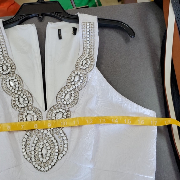 White Embellished Neckline Dress - Picture 8 of 10